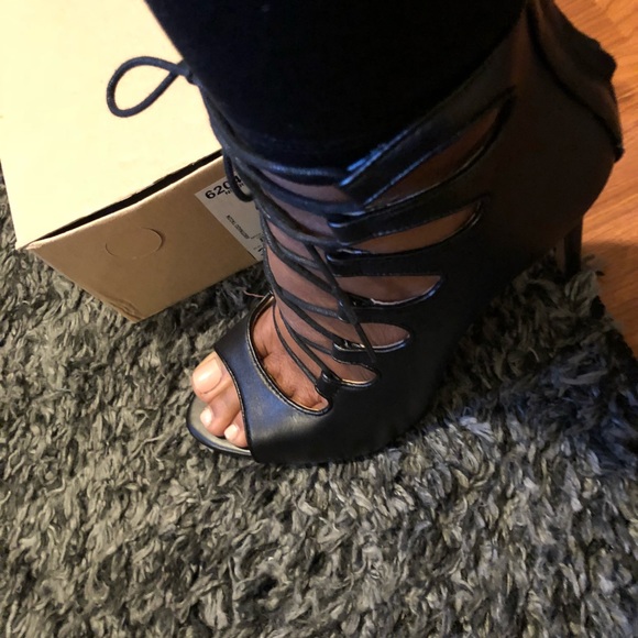 Zara Authentic Leather Lace Up Open Toe Bootie - Picture 6 of 7